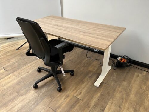 zit sta bureau elektrisch verstelbaar wit Matrix pro