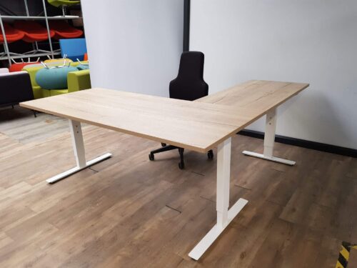 hoekbureau teezz wit