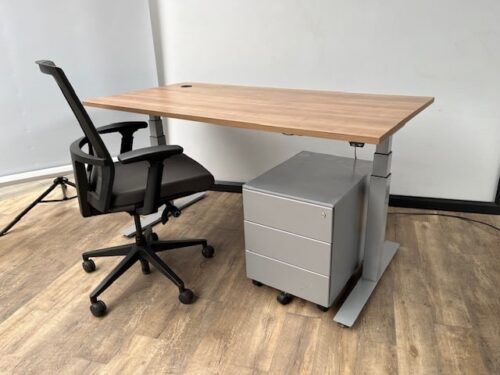 Tweedehands zit sta bureau aluminium