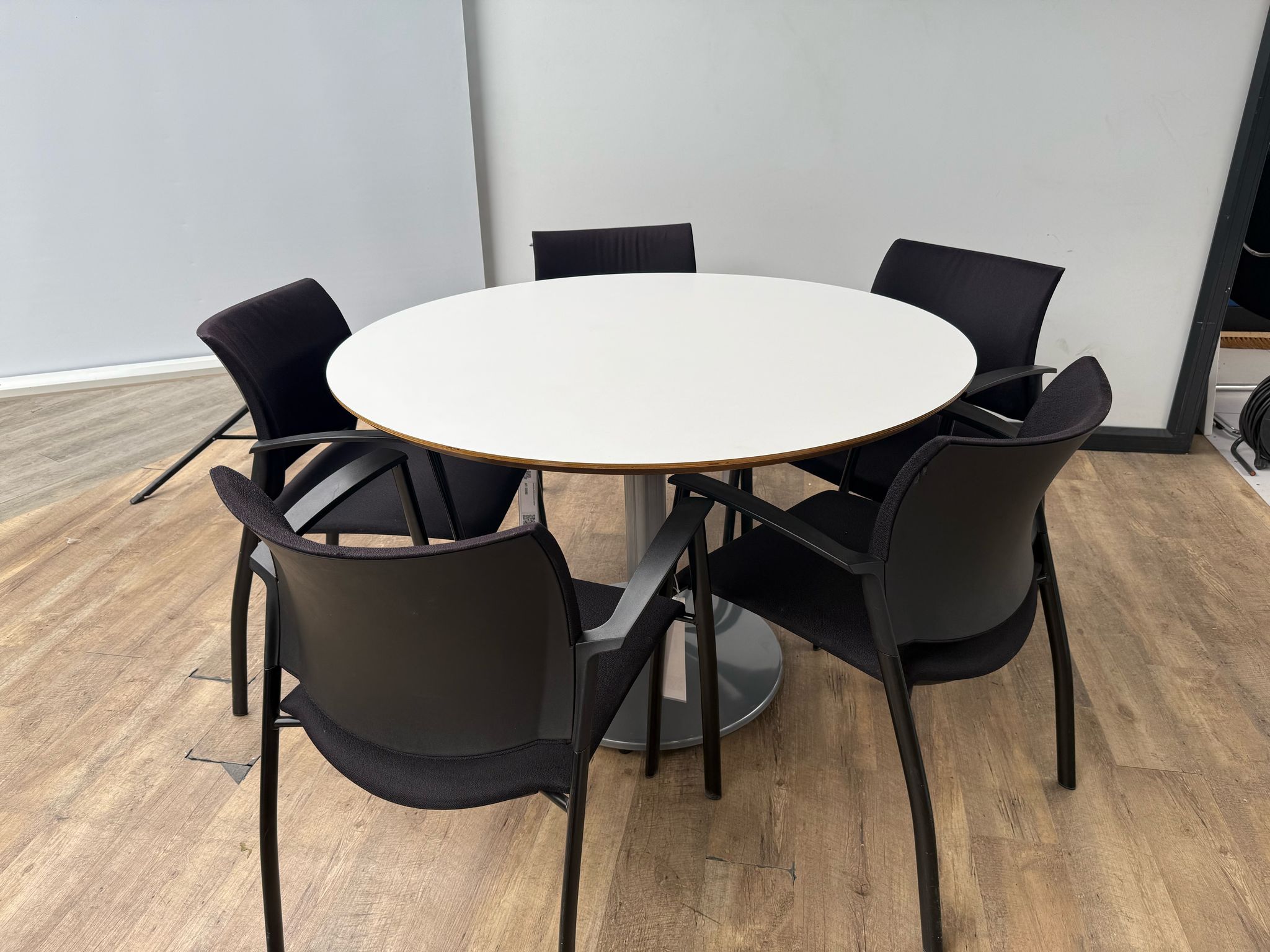 Ronde kantine/vergadertafel (Wit)