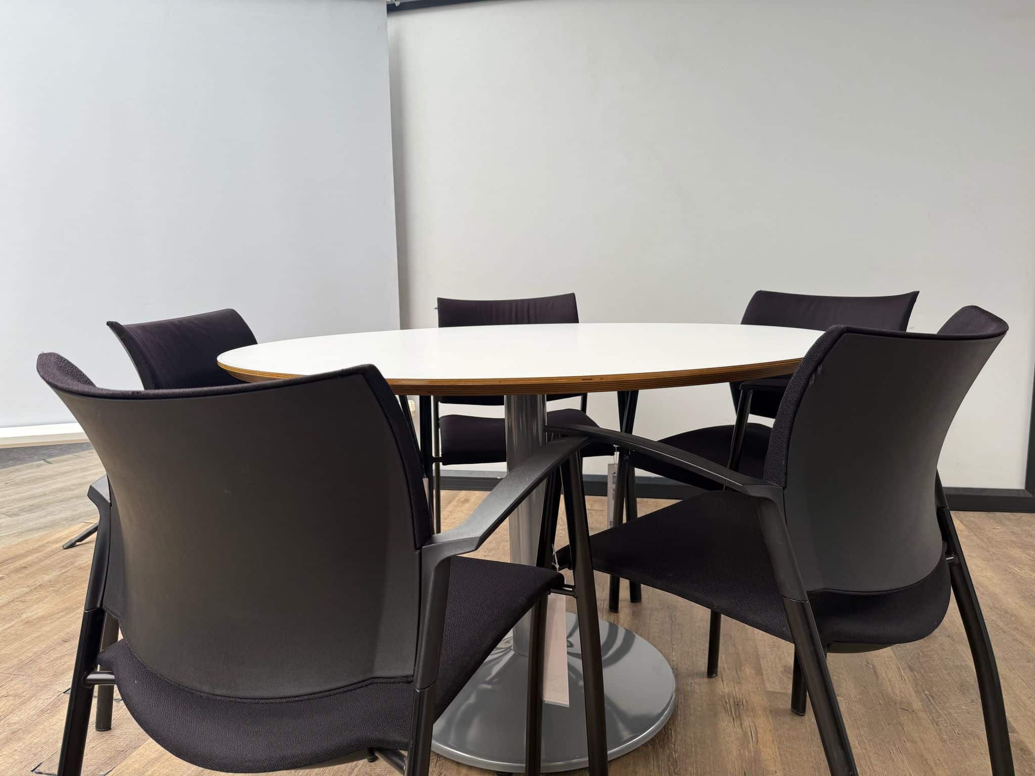 Ronde kantine/vergadertafel (Wit)