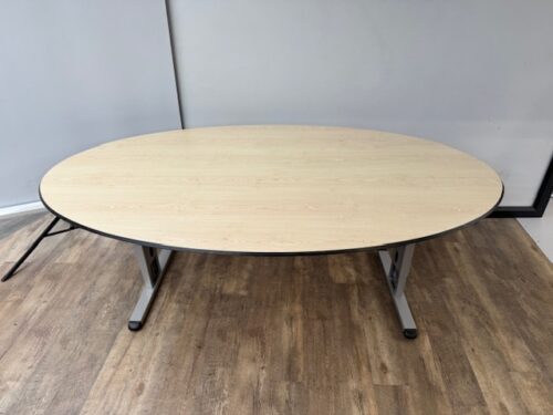 Ovale vergadertafel Trespa