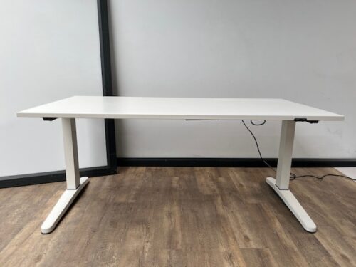 Steelcase zit-sta bureau elektrisch