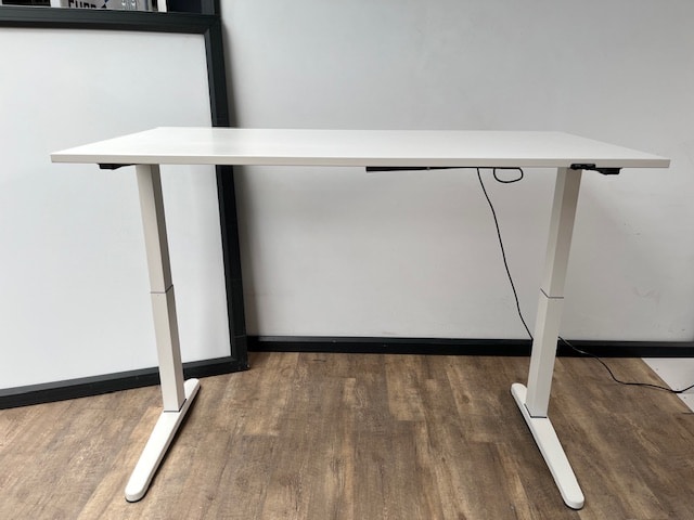 Steelcase zit-sta bureau elektrisch