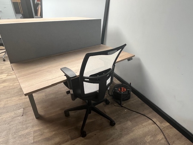 Elektrisch duo zit-sta bureau (aluminium)