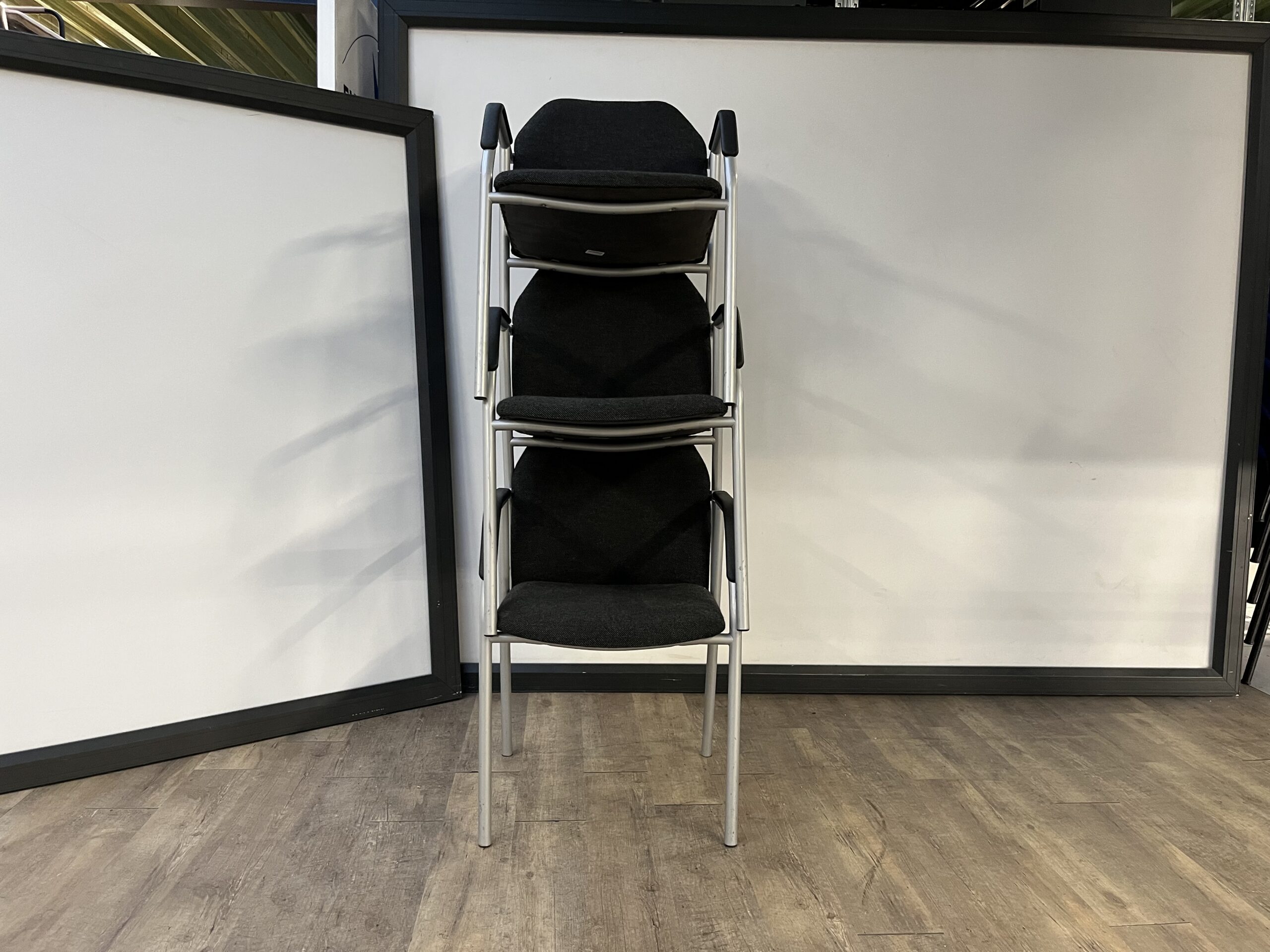 Vergader/kantinestoel Aluminium-antraciet