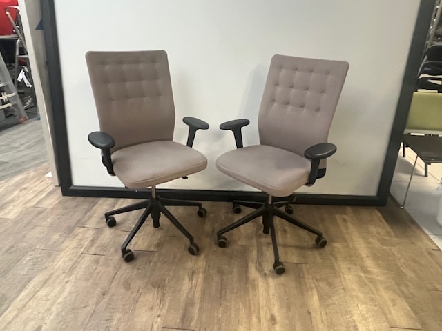 Vitra ID Trim bureaustoel (roze)