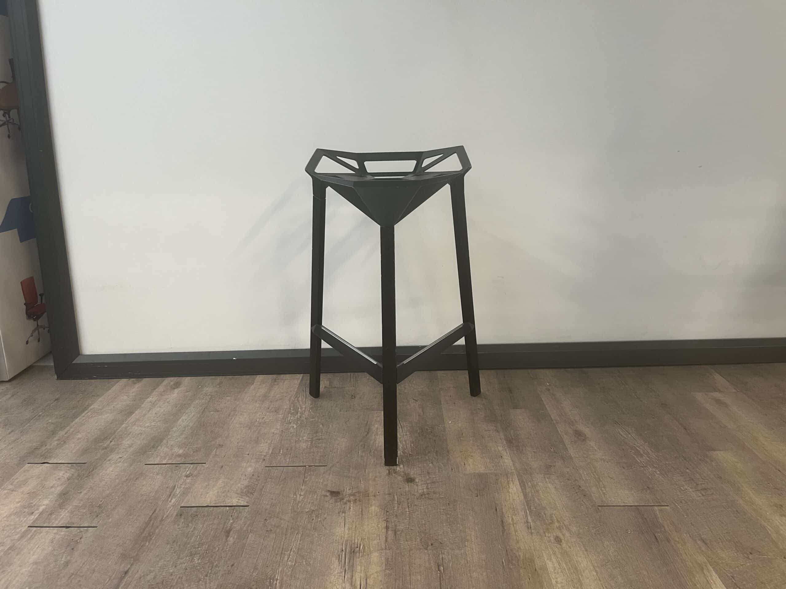 Barkruk Magis stool one