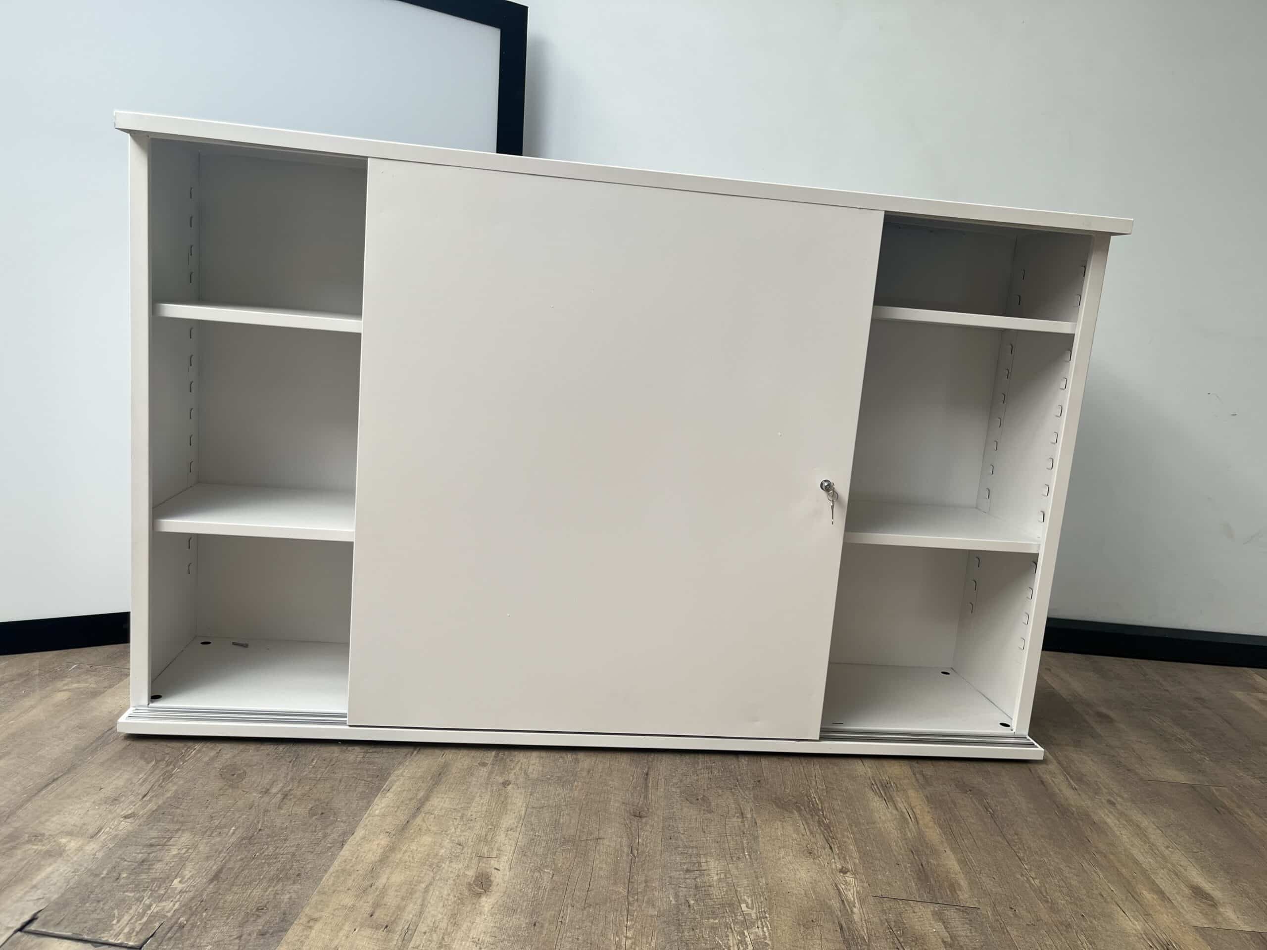 Witte schuifdeurkast 101x166x40