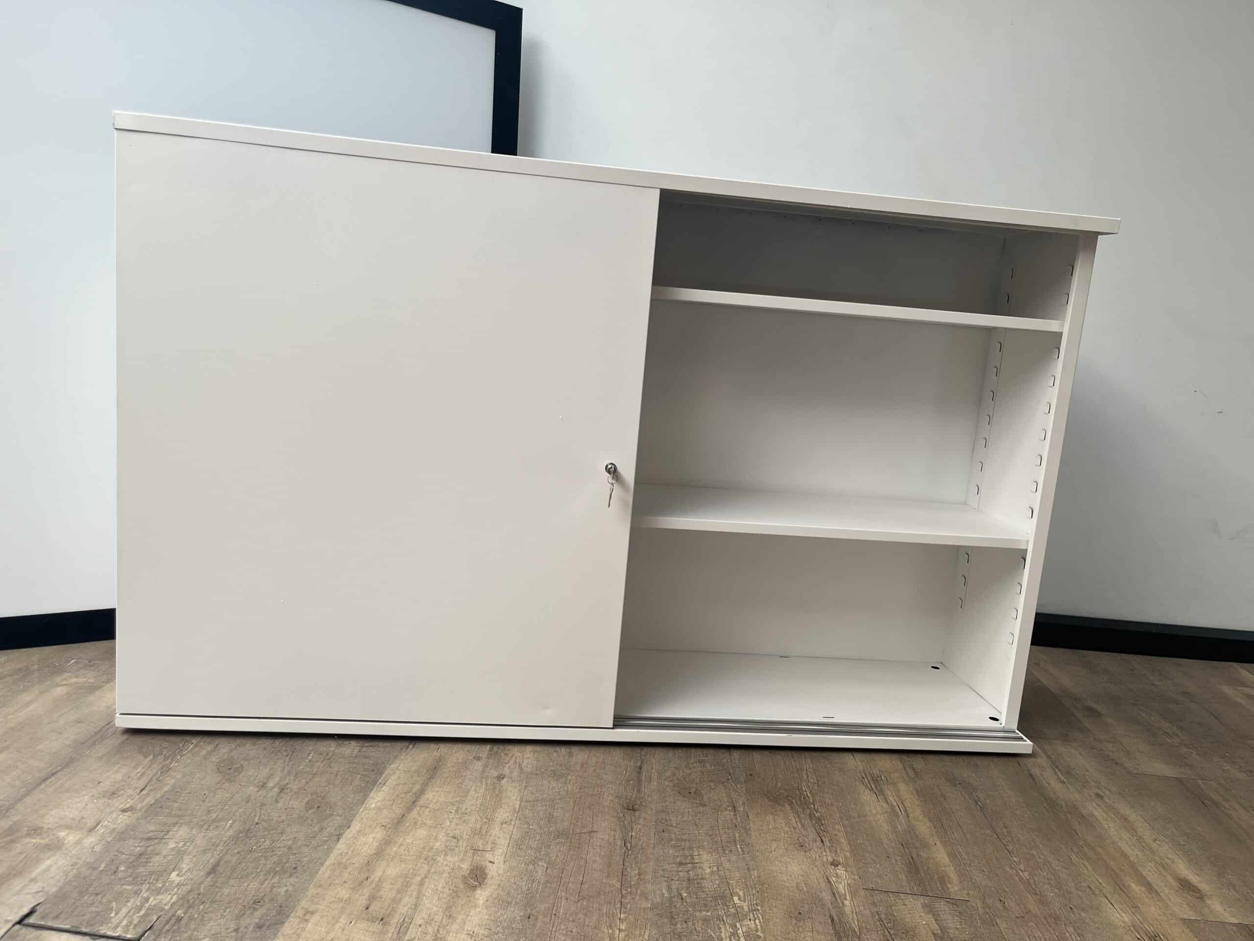 Witte schuifdeurkast 101x166x40