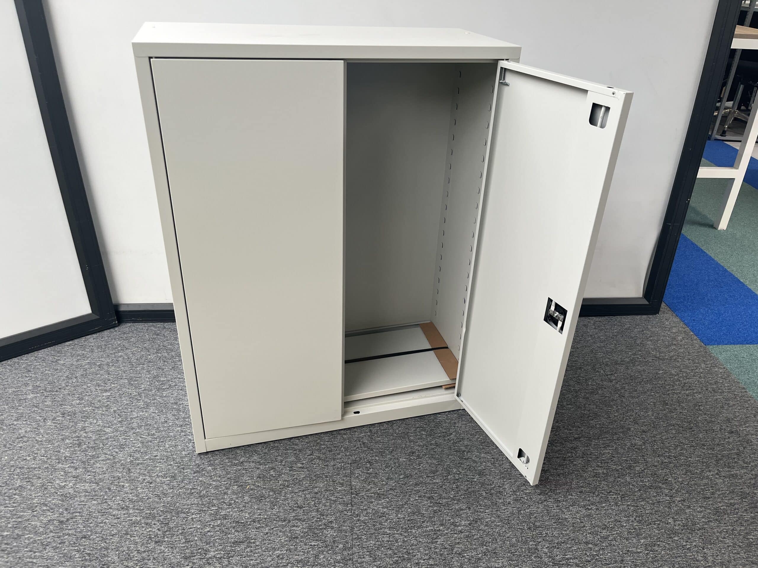 Draaideurkast Licht grijs (120)