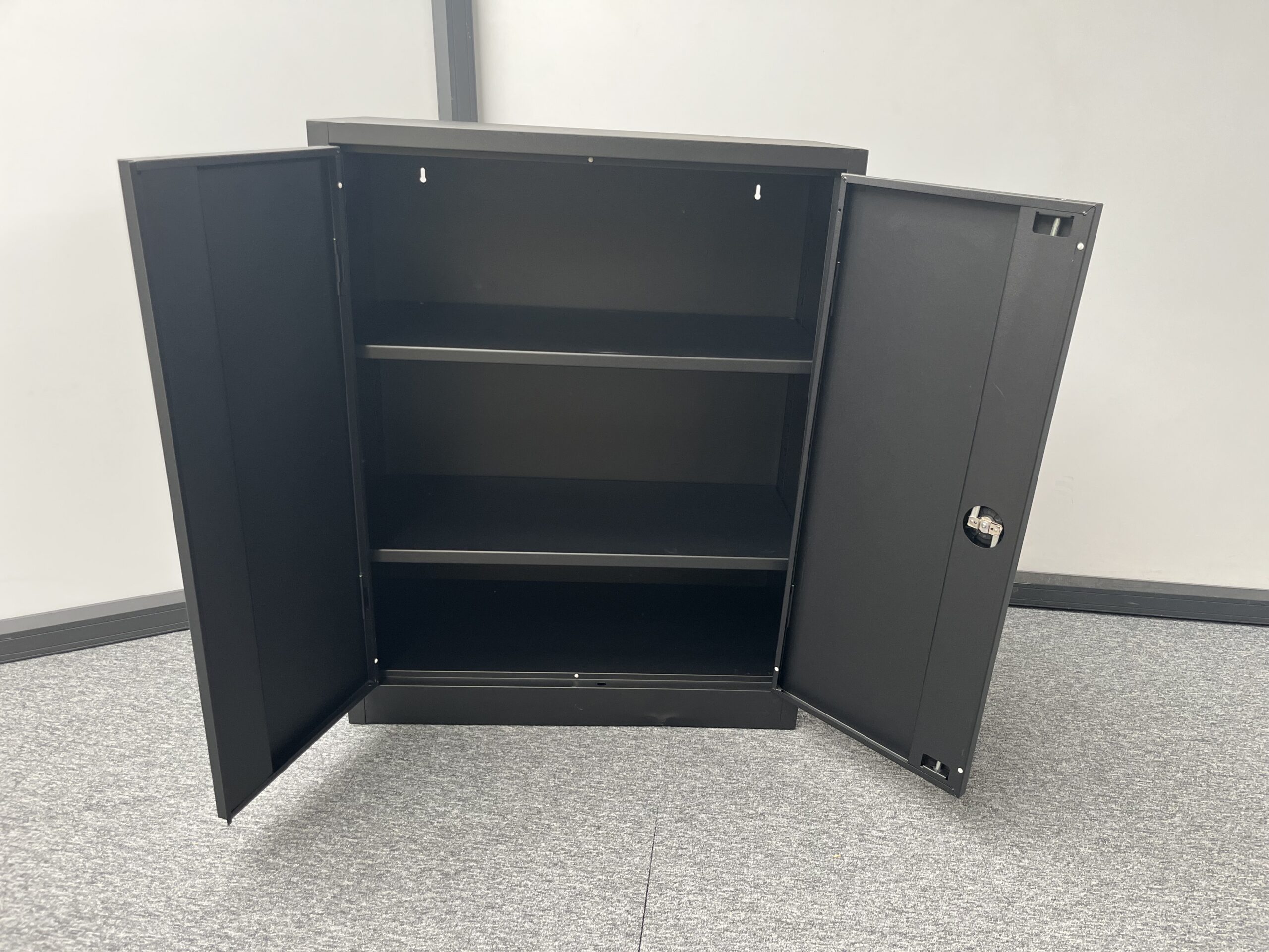 Draaideurkast zwart (105)