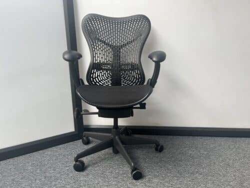 Herman Miller (Mirra) zwart - Refurbished