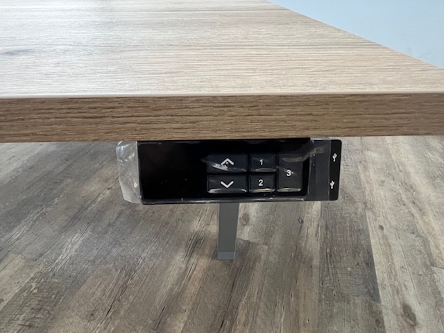 Elektrisch duo zit-sta bureau (aluminium) +wandje - BUR00167
