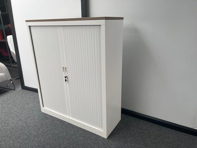 Roldeurkast wit (136x120)